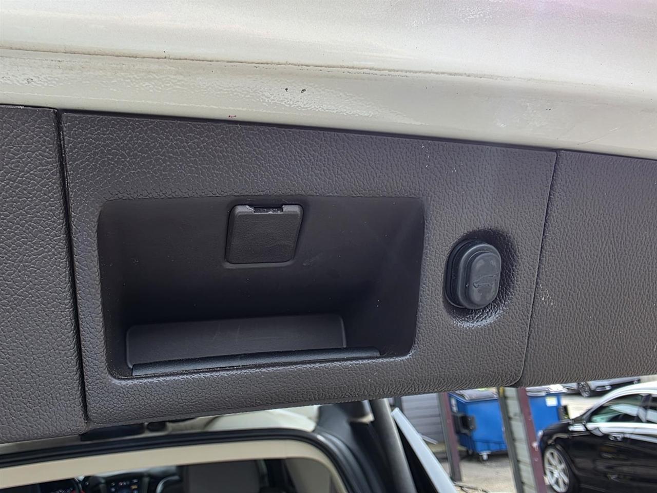 GMC Yukon Denali 2WD 2015