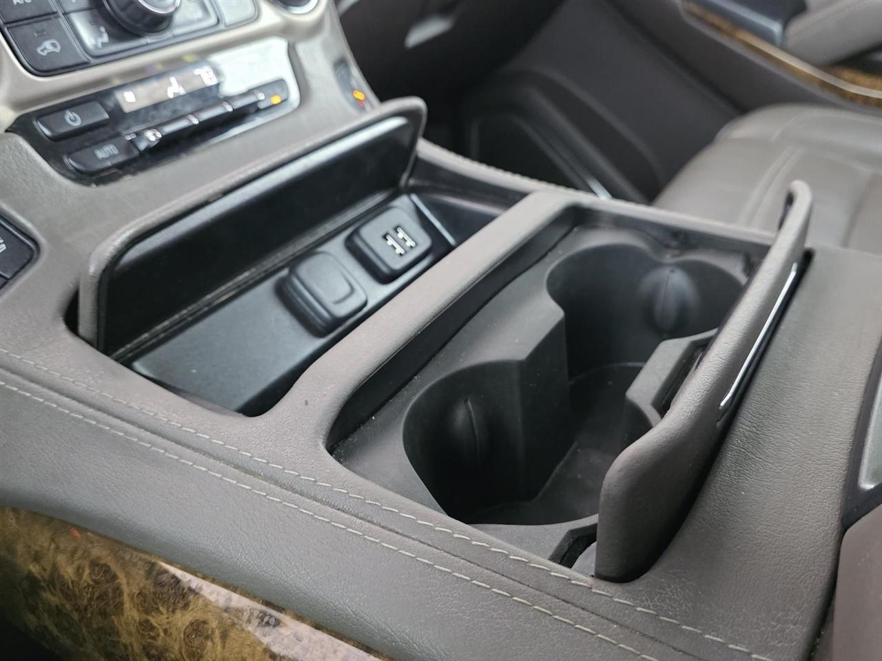 GMC Yukon Denali 2WD 2015