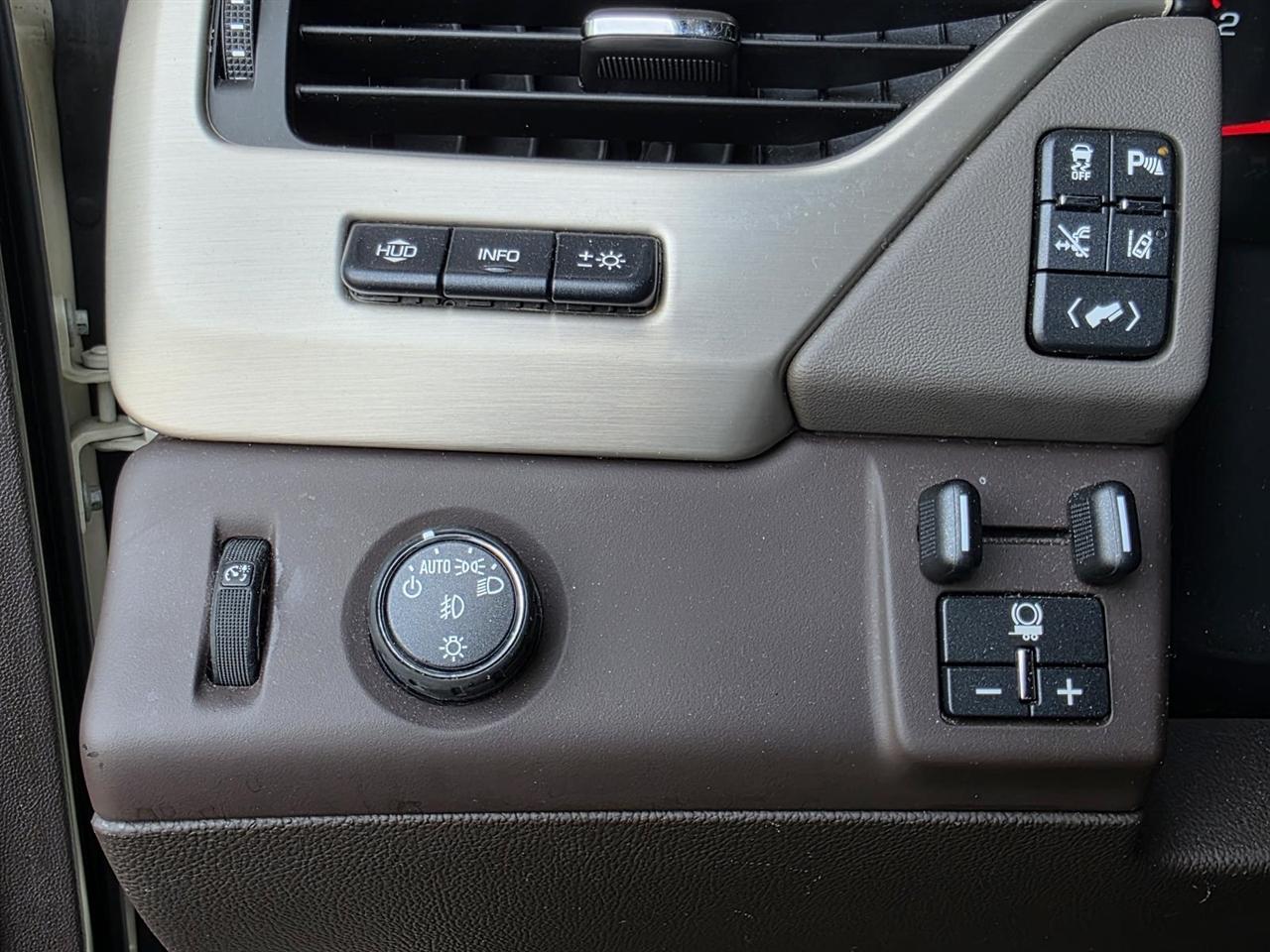 GMC Yukon Denali 2WD 2015