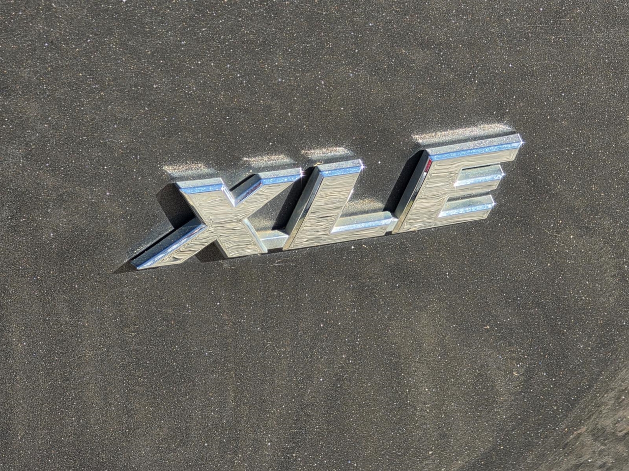 Toyota RAV4 XLE FWD 2018