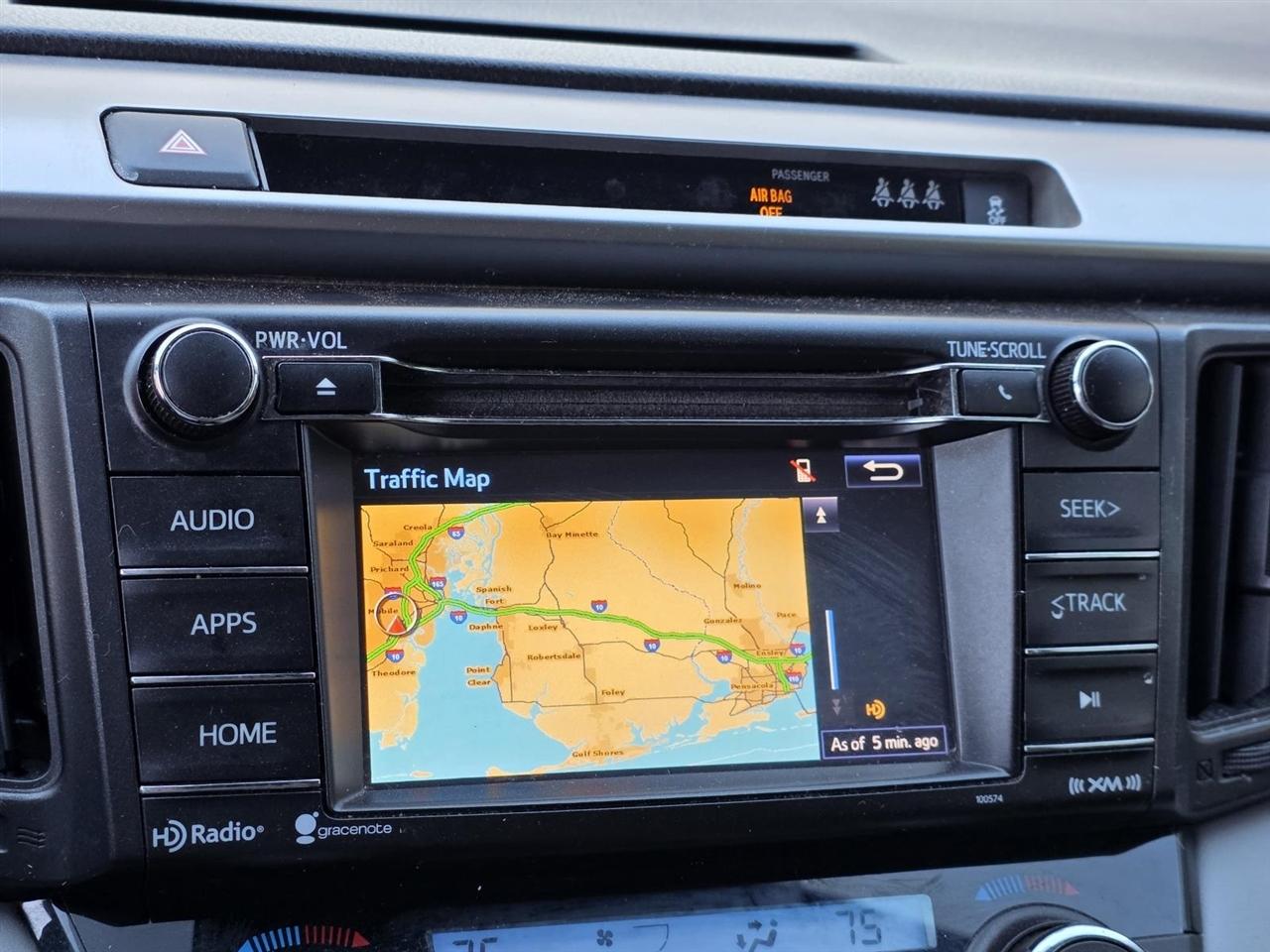 Toyota RAV4 XLE FWD 2018