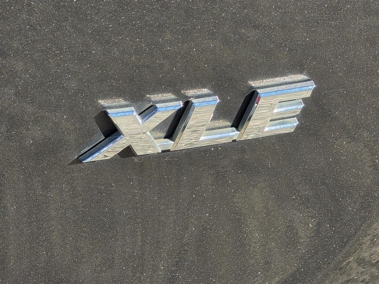 Toyota RAV4 XLE FWD 2018