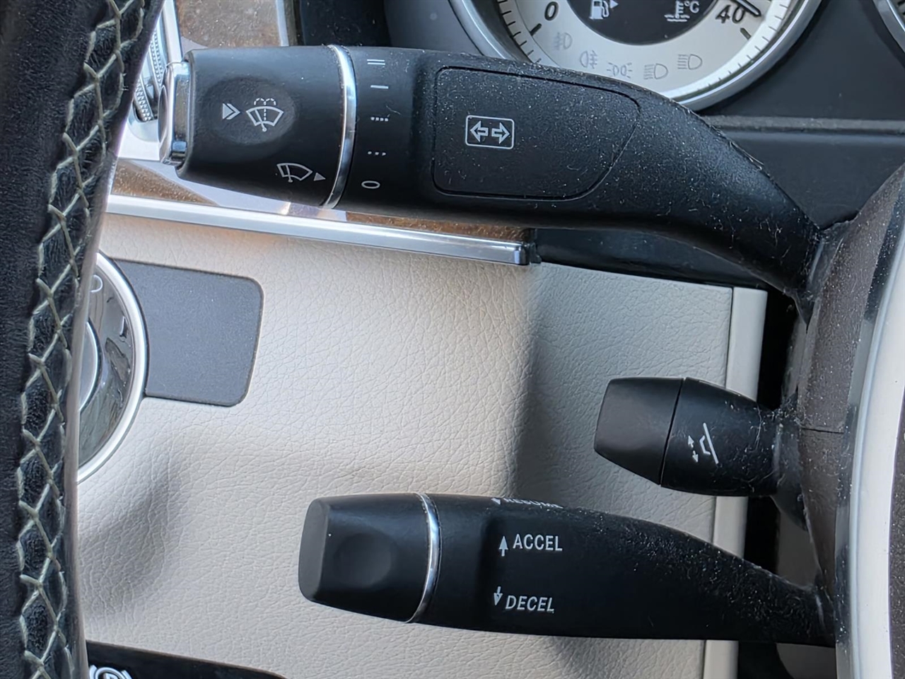 Mercedes-Benz E-Class E350 4MATIC Sedan 2014