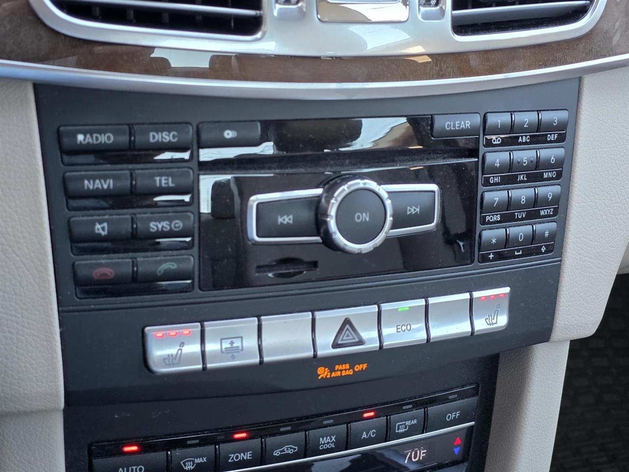 Mercedes-Benz E-Class E350 4MATIC Sedan 2014