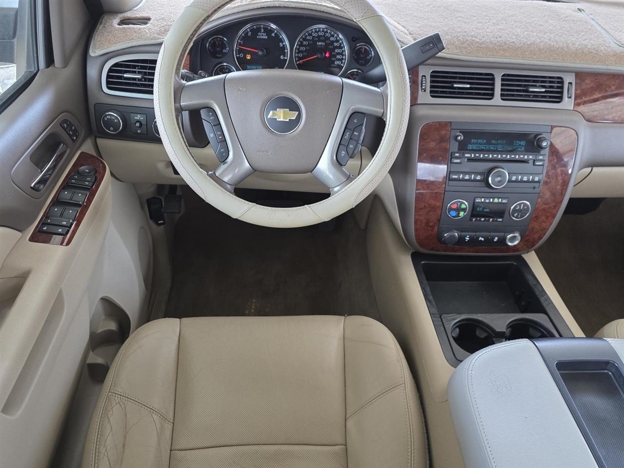 Chevrolet Silverado 1500 LTZ Crew Cab 4WD 2013