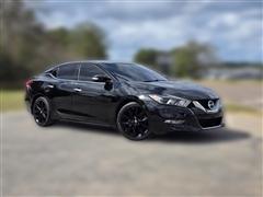 2017 Nissan Maxima 