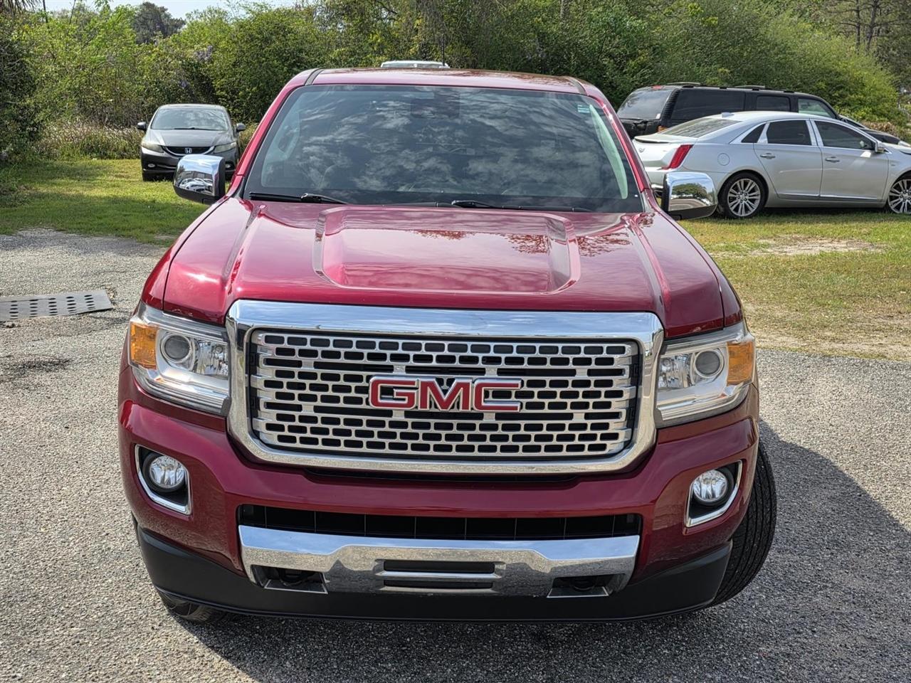 GMC Canyon Denali Crew Cab 4WD Long Box 2018