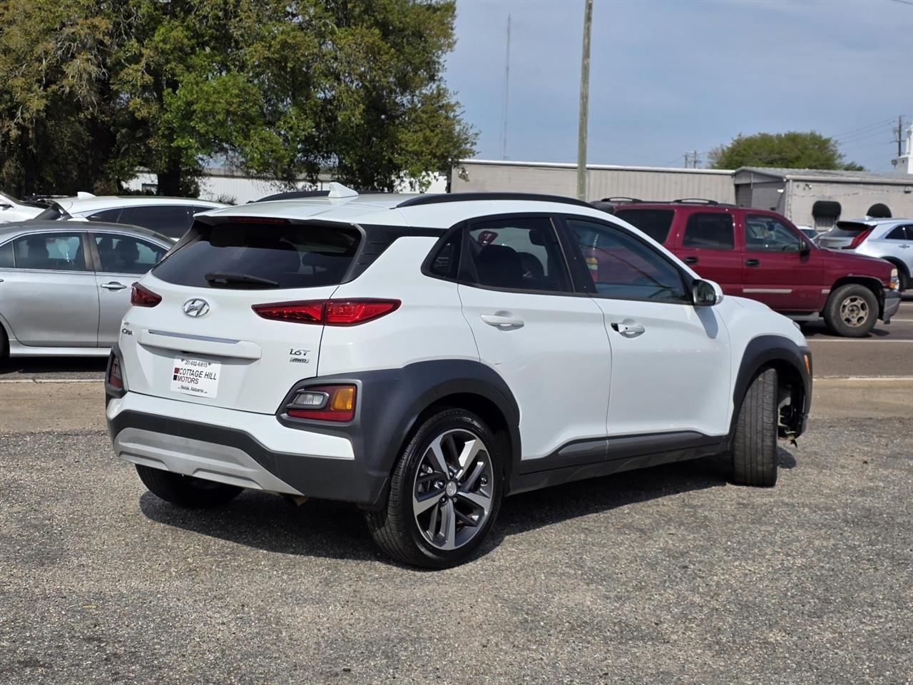 Hyundai Kona Limited AWD 2021