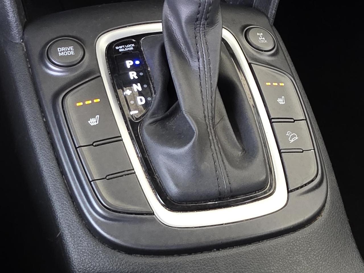 Hyundai Kona Limited AWD 2021