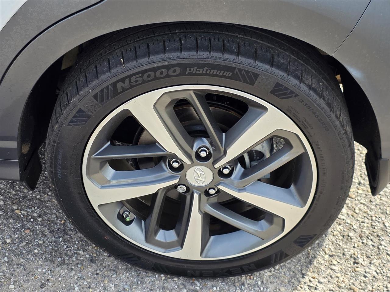 Hyundai Kona Limited AWD 2021