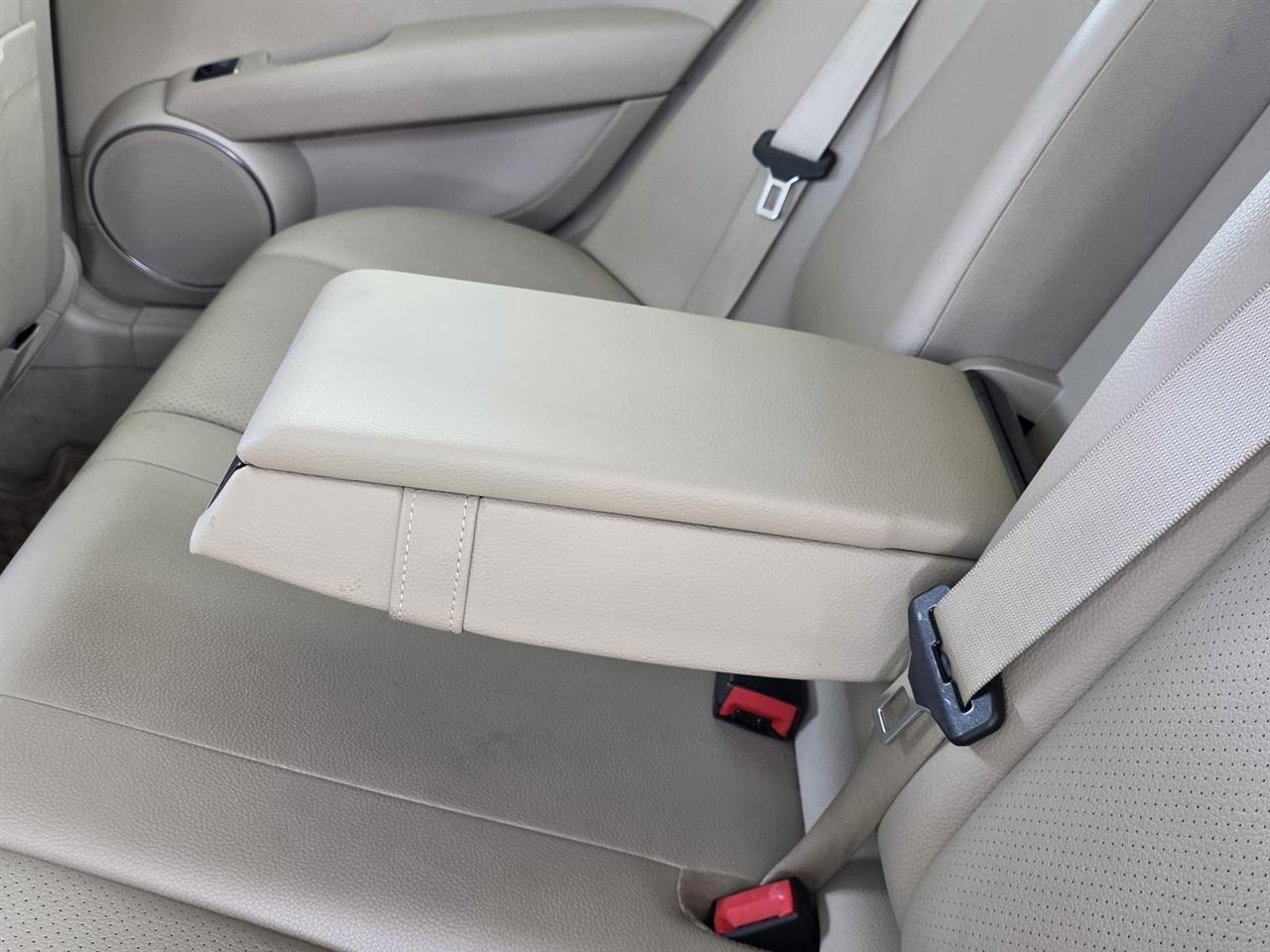 Mercedes-Benz C-Class C250 Sport Sedan 2012
