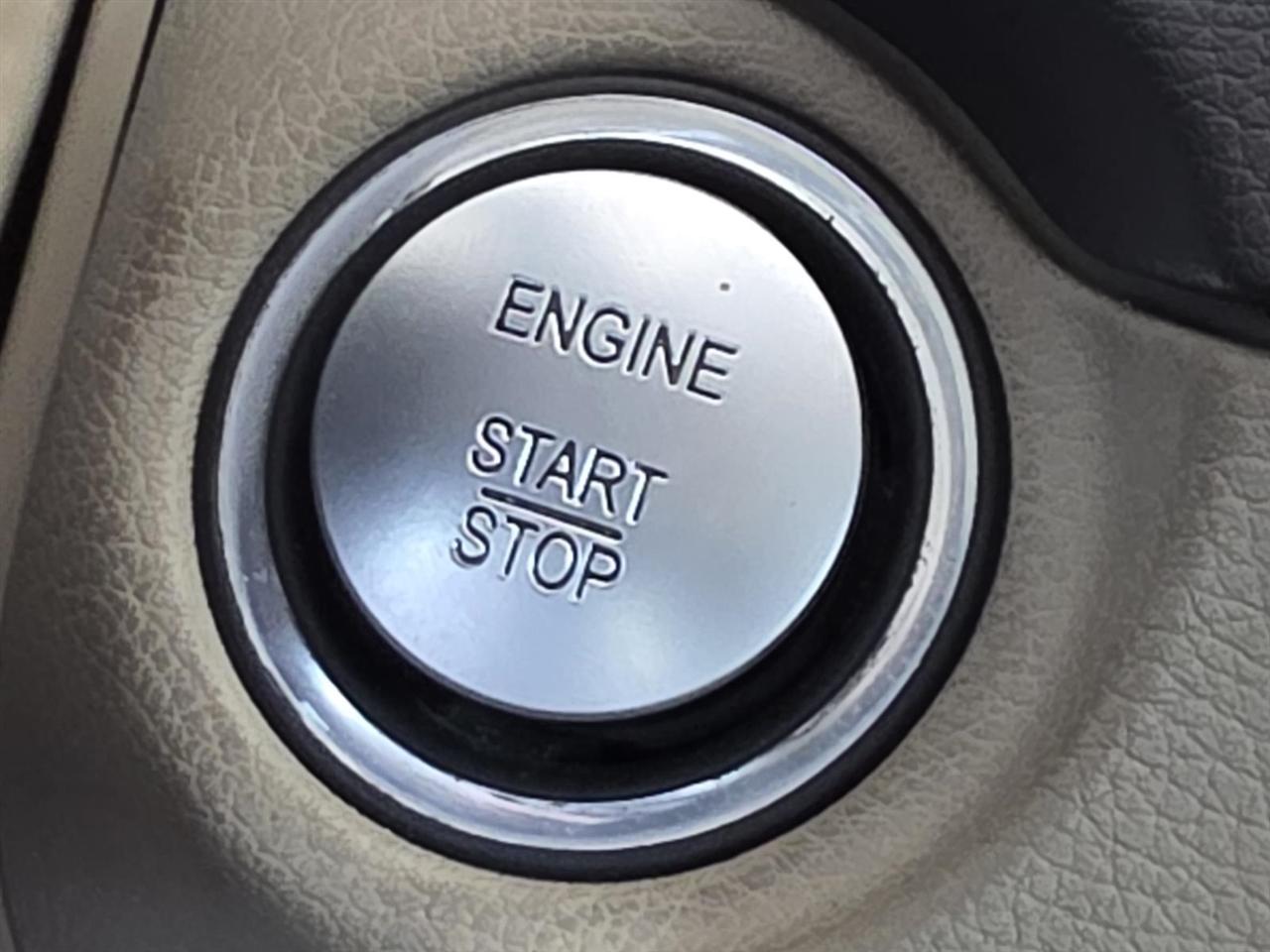 Mercedes-Benz C-Class C250 Sport Sedan 2012