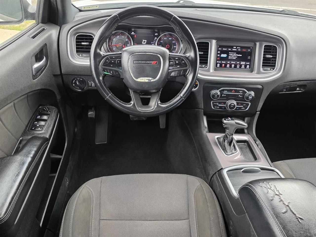 Dodge Charger SXT 2019