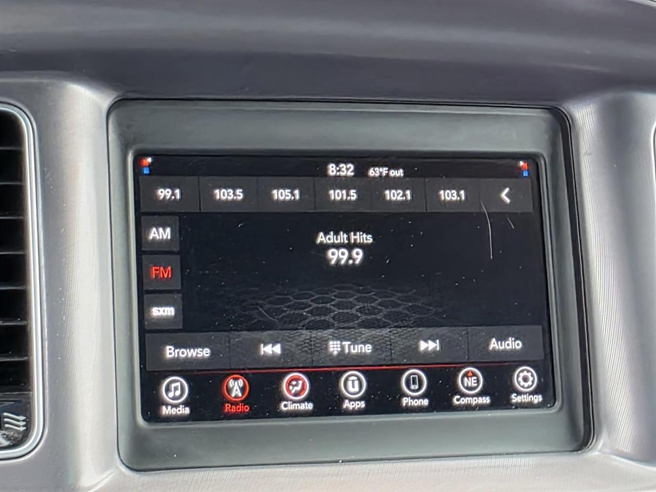 Dodge Charger SXT 2019