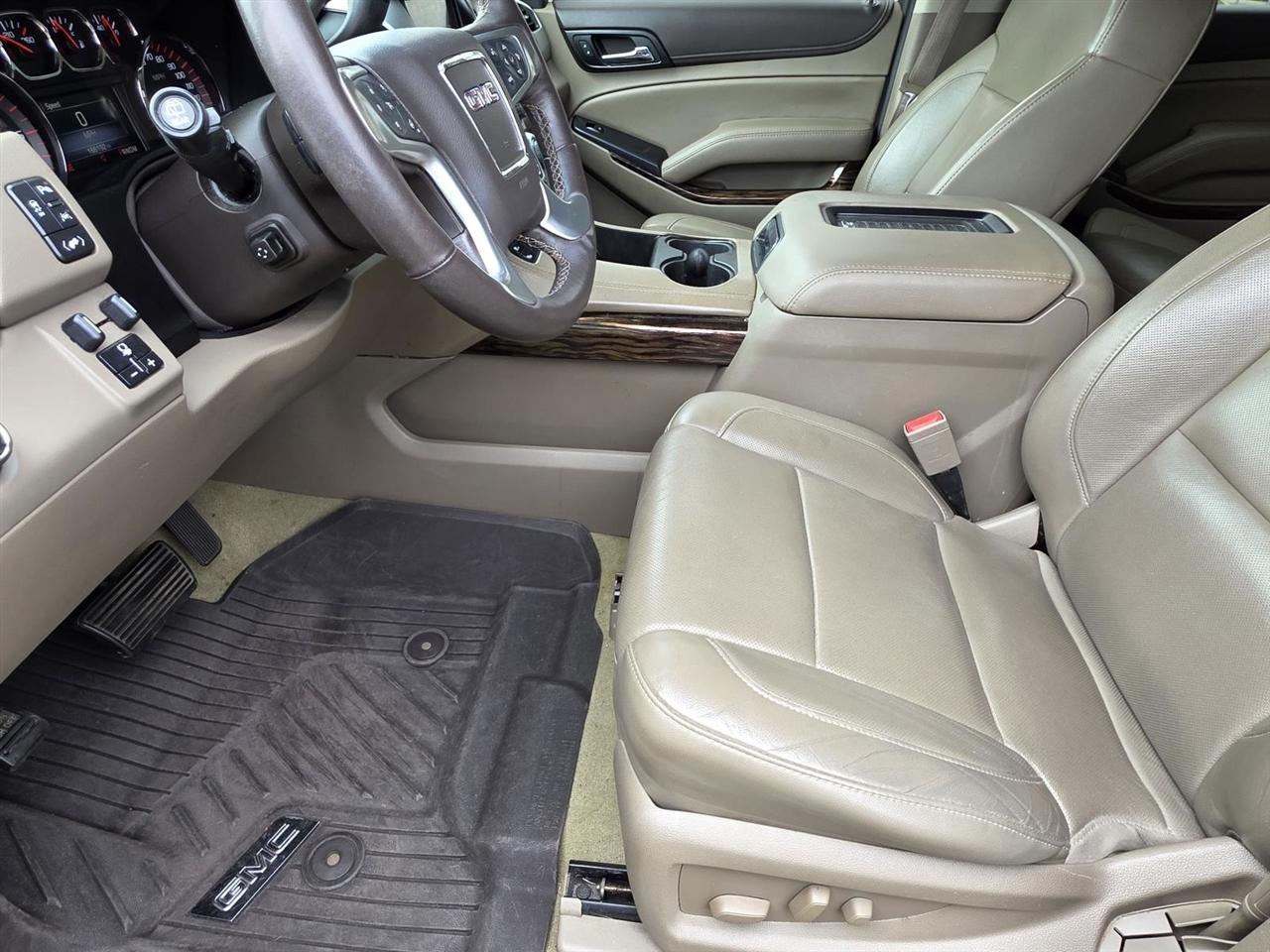 GMC Yukon XL SLT 2WD 2016