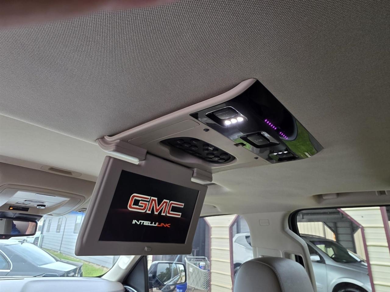 GMC Yukon XL SLT 2WD 2016