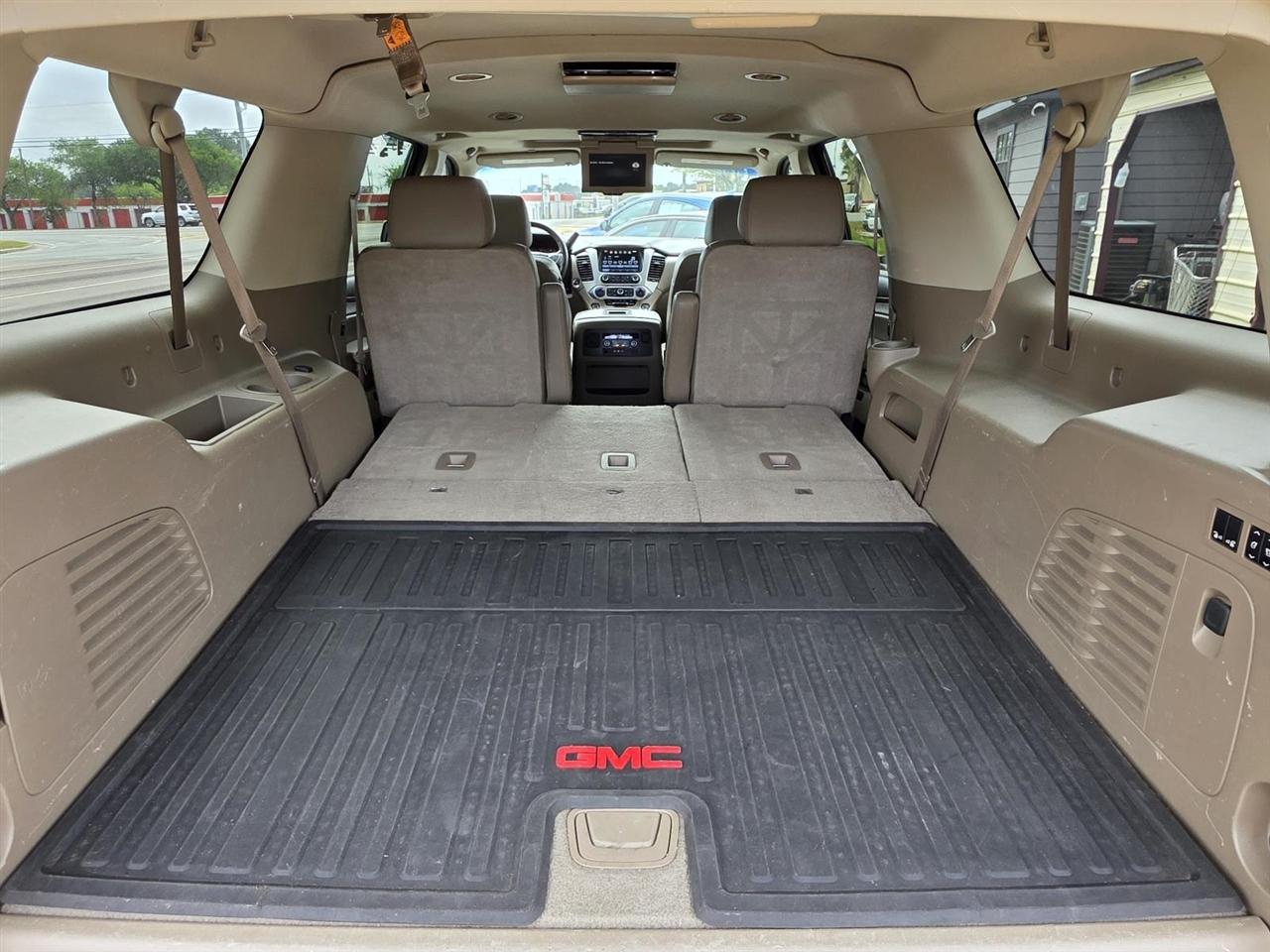 GMC Yukon XL SLT 2WD 2016