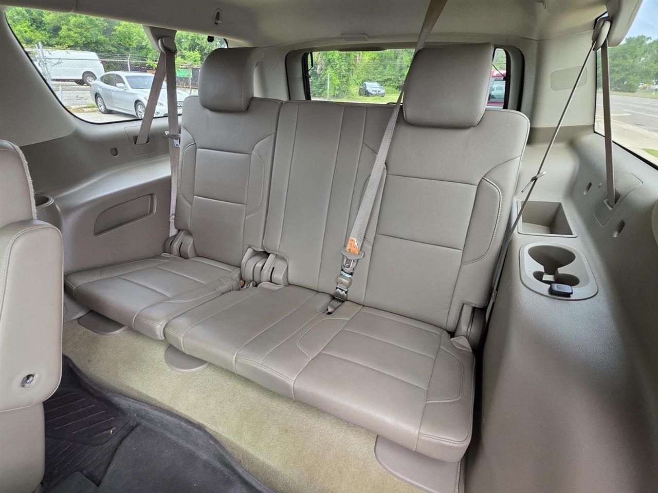 GMC Yukon XL SLT 2WD 2016