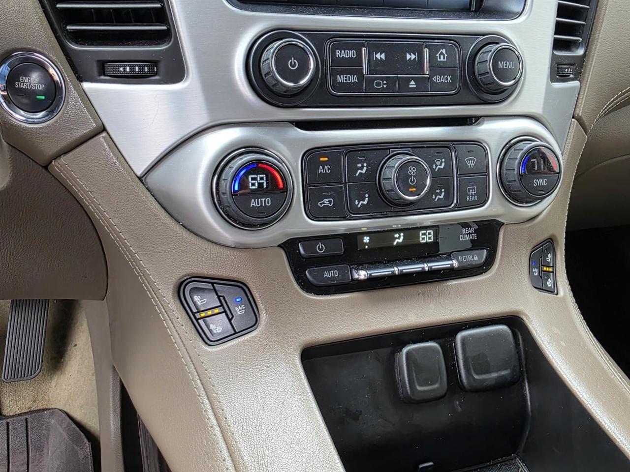 GMC Yukon XL SLT 2WD 2016