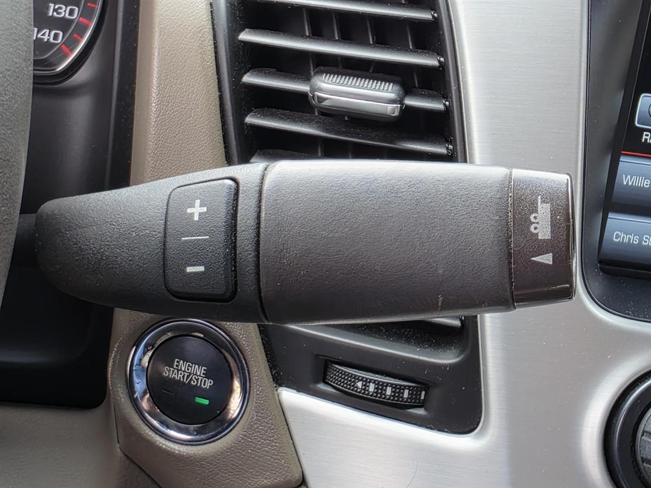 GMC Yukon XL SLT 2WD 2016