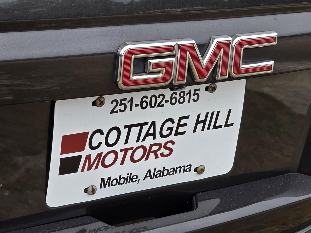 GMC Yukon XL SLT 2WD 2016