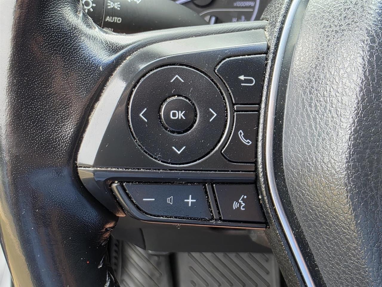 Toyota Camry SE 2019