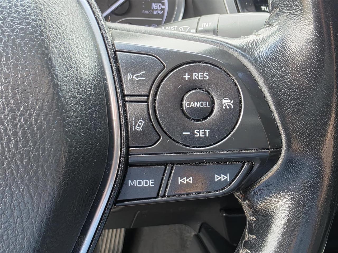 Toyota Camry SE 2019