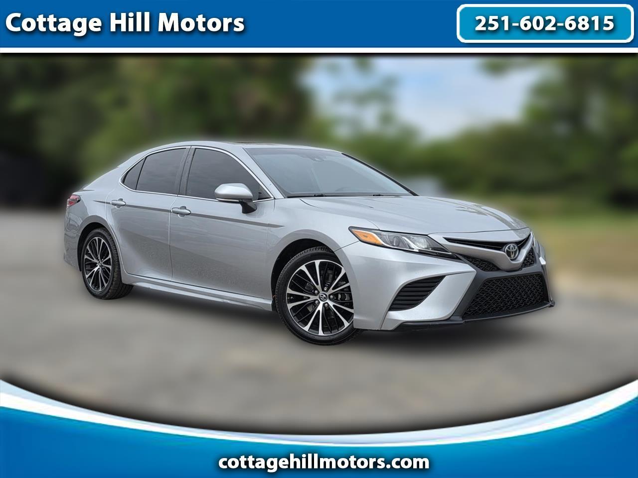 Toyota Camry SE 2019