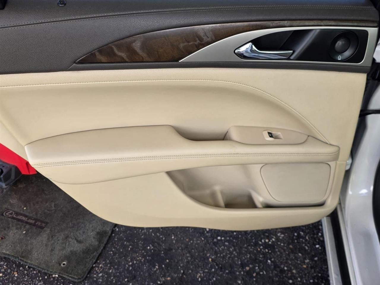 Lincoln MKZ Reserve AWD 2017