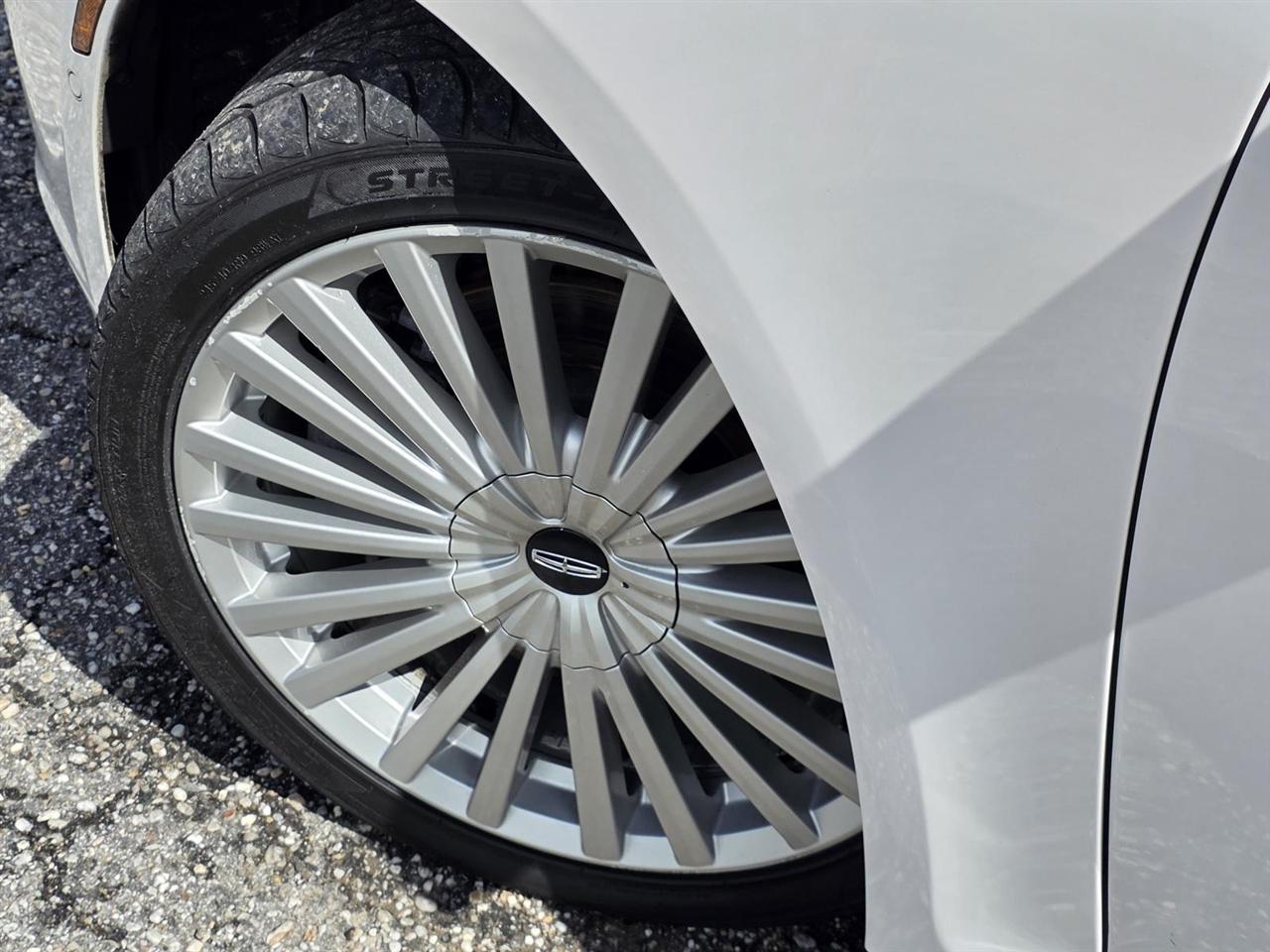 Lincoln MKZ Reserve AWD 2017