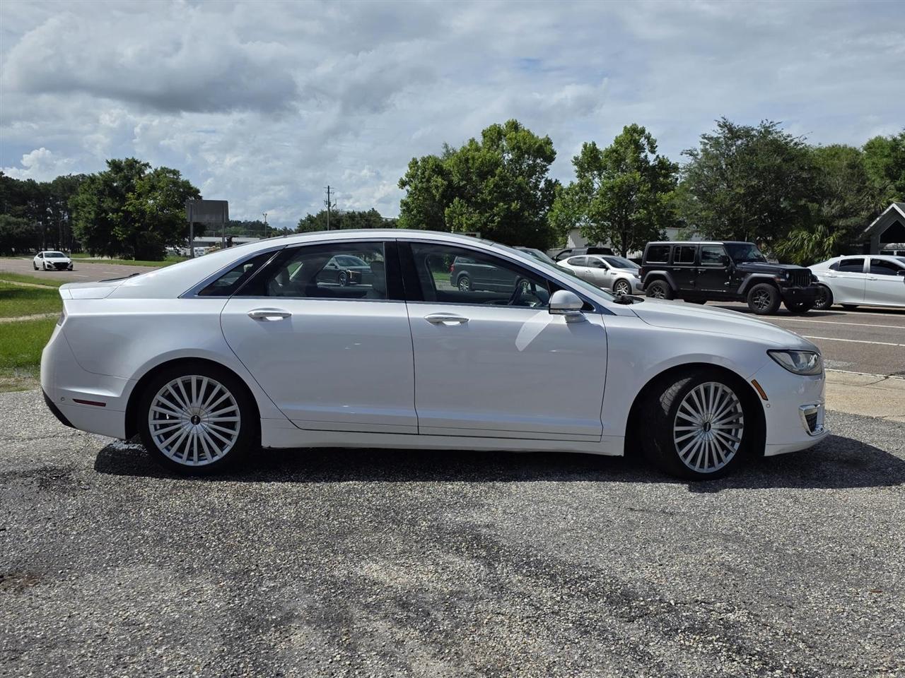 Lincoln MKZ Reserve AWD 2017