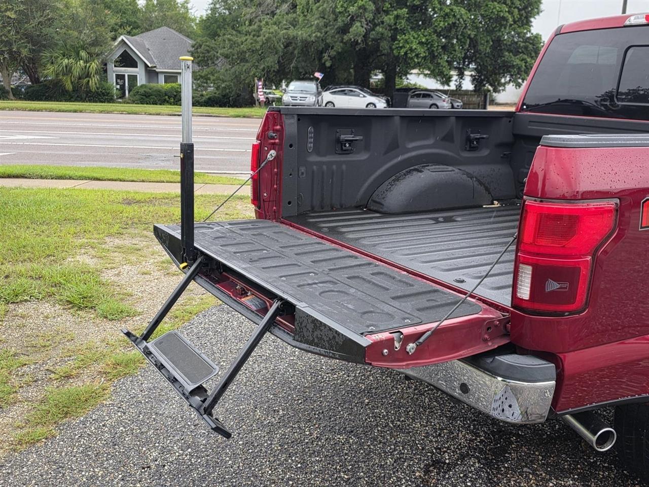 Ford F-150 XL SuperCrew 5.5-ft. Bed 4WD 2018