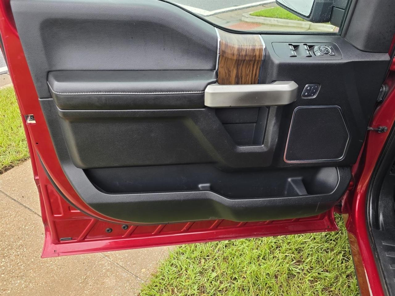 Ford F-150 XL SuperCrew 5.5-ft. Bed 4WD 2018