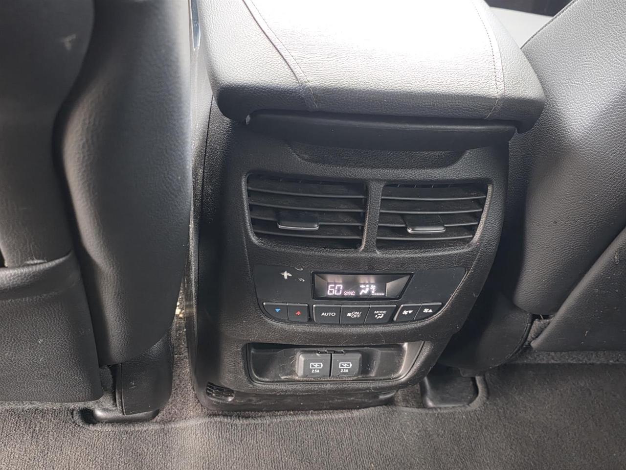 Acura MDX SH-AWD 9-Spd AT 2017