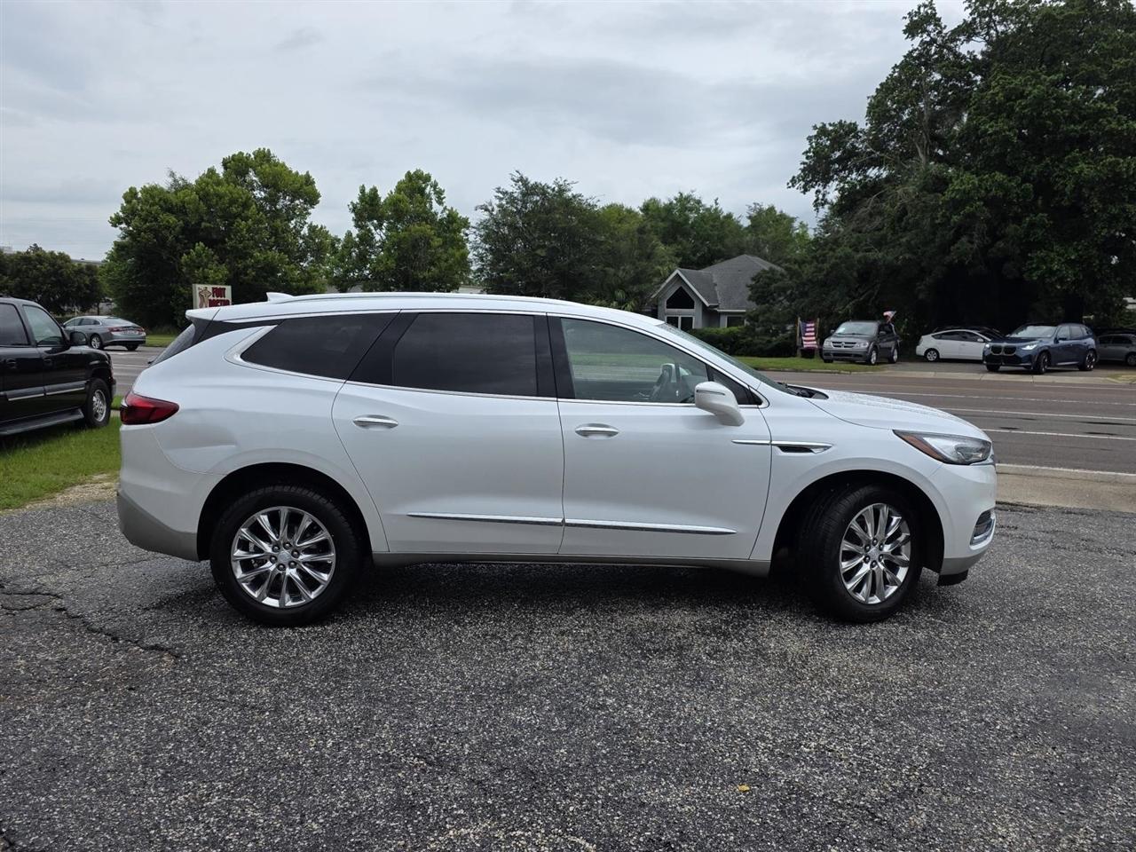 Buick Enclave Premium FWD 2019