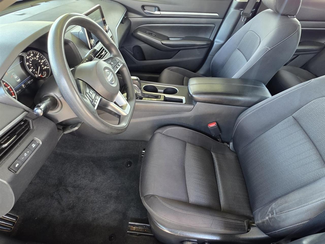 Nissan Altima 2.5 SV 2022