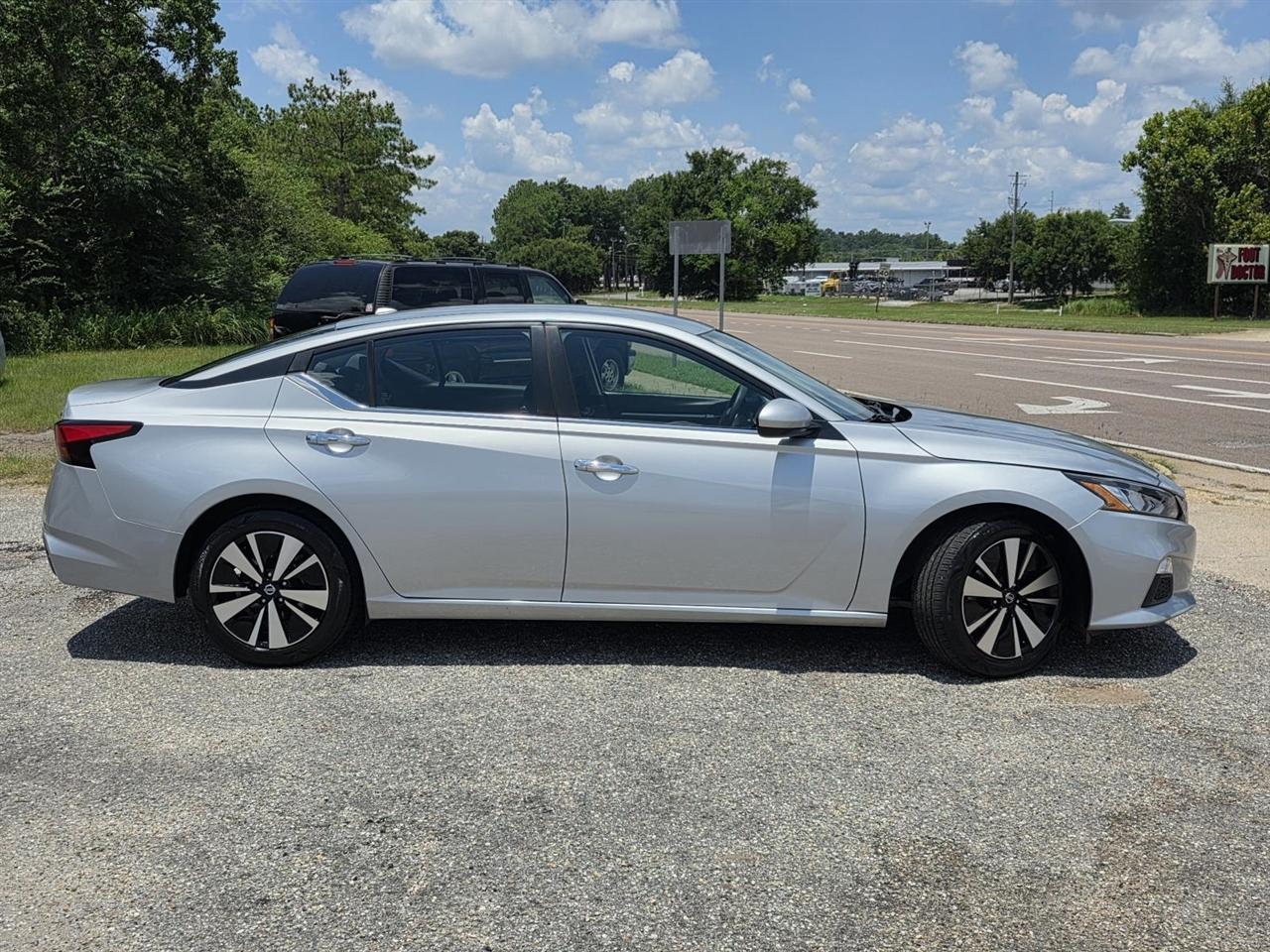 Nissan Altima 2.5 SV 2022