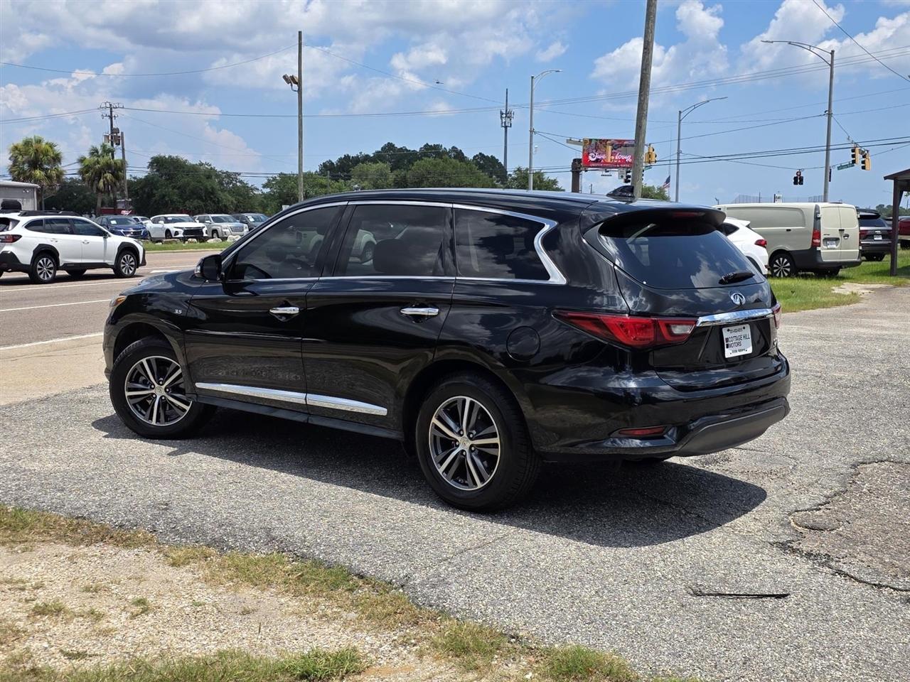 Infiniti QX60 Base FWD 2018