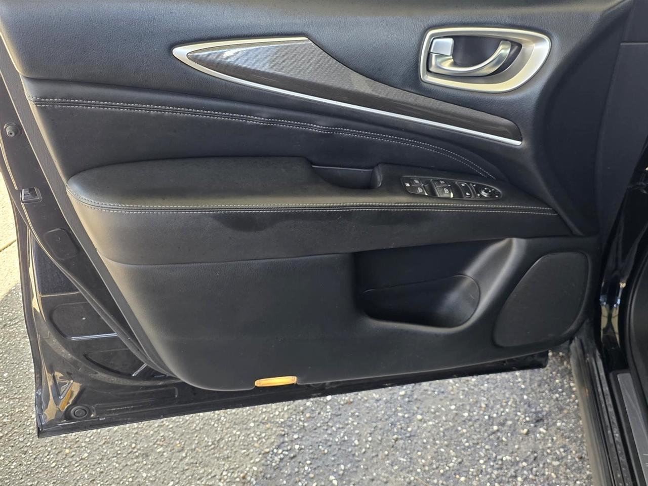Infiniti QX60 Base FWD 2018