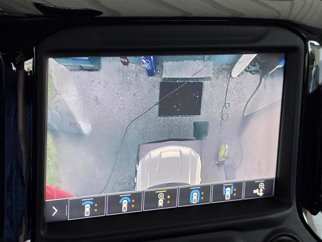 Chevrolet Silverado 1500 LTZ Crew Cab 4WD 2019