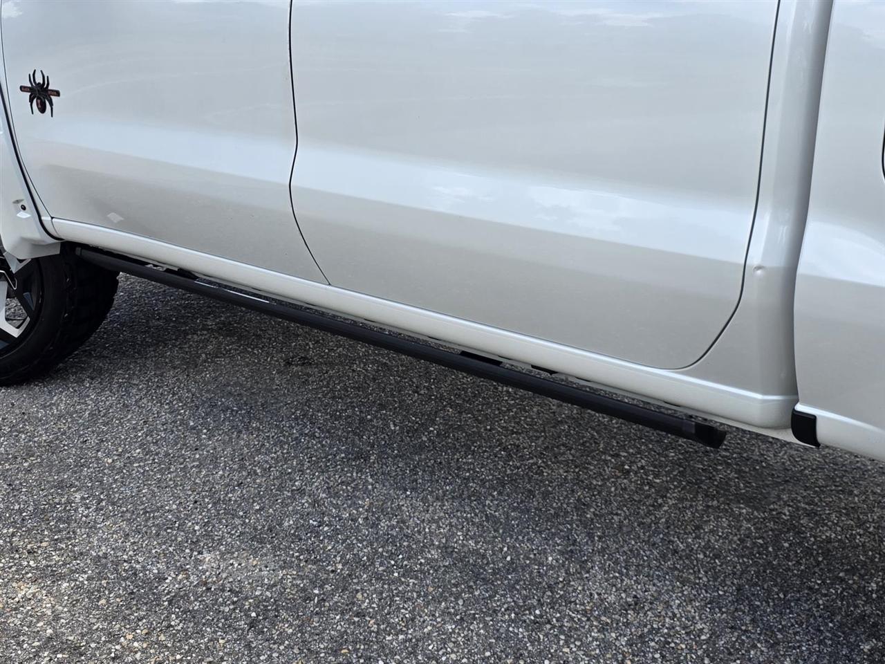 Chevrolet Silverado 1500 LTZ Crew Cab 4WD 2019