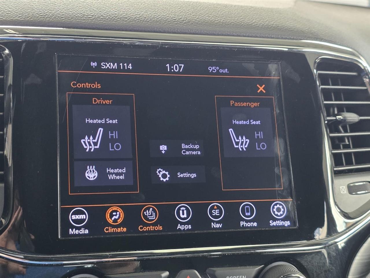 Jeep Grand Cherokee Laredo X 2WD 2021
