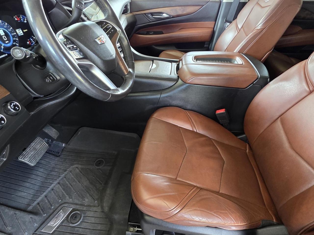 Cadillac Escalade Premium 4WD 2018