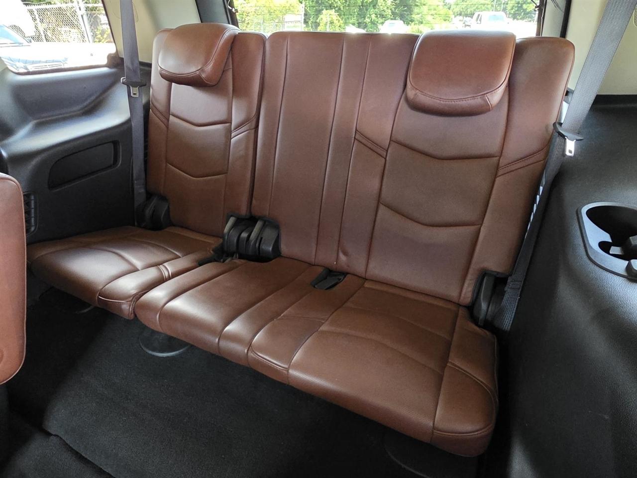 Cadillac Escalade Premium 4WD 2018