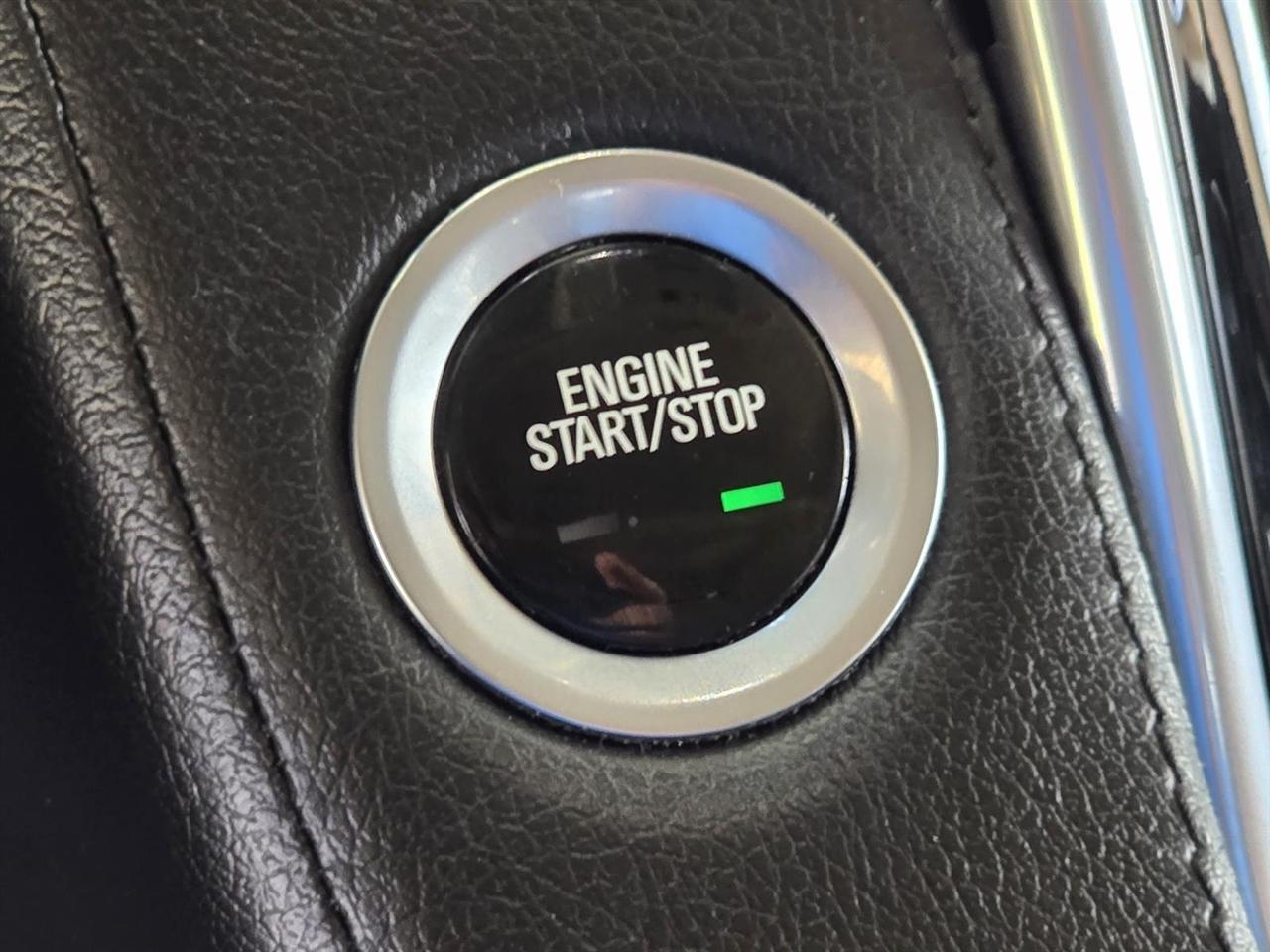 Cadillac Escalade Premium 4WD 2018