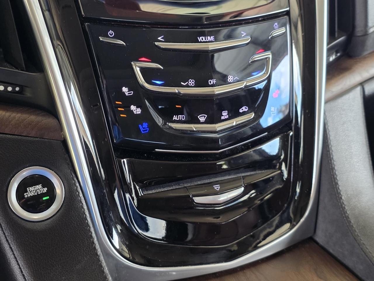 Cadillac Escalade Premium 4WD 2018