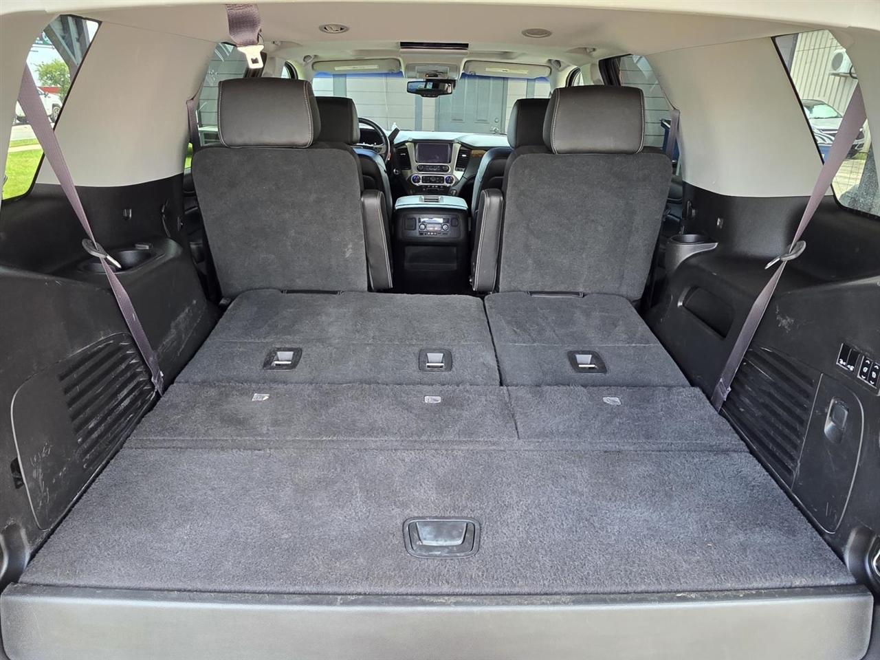 GMC Yukon Denali 4WD 2016
