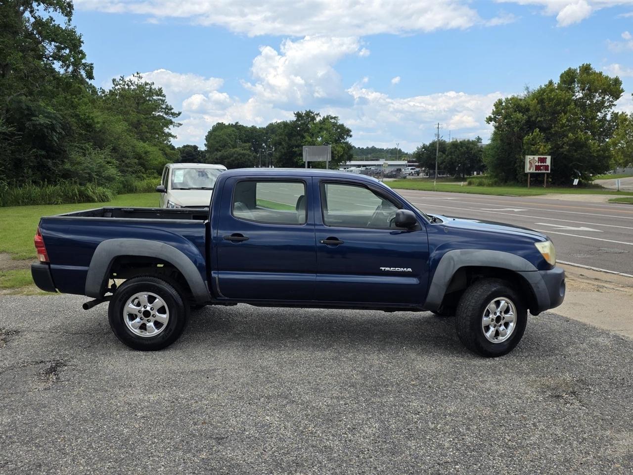 Toyota Tacoma PreRunner Double Cab V6 Auto 2WD 2007