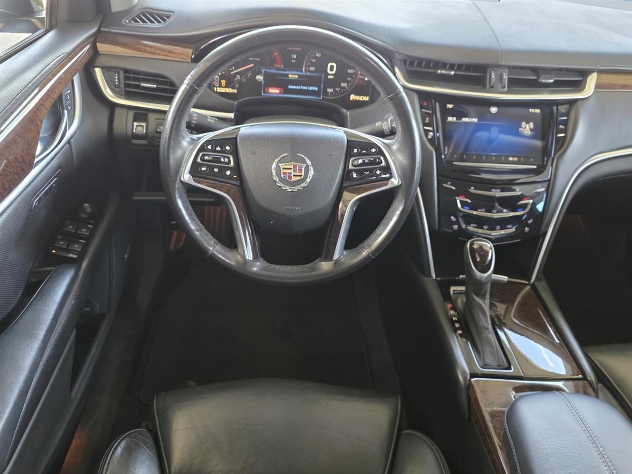 Cadillac XTS Premium 2013