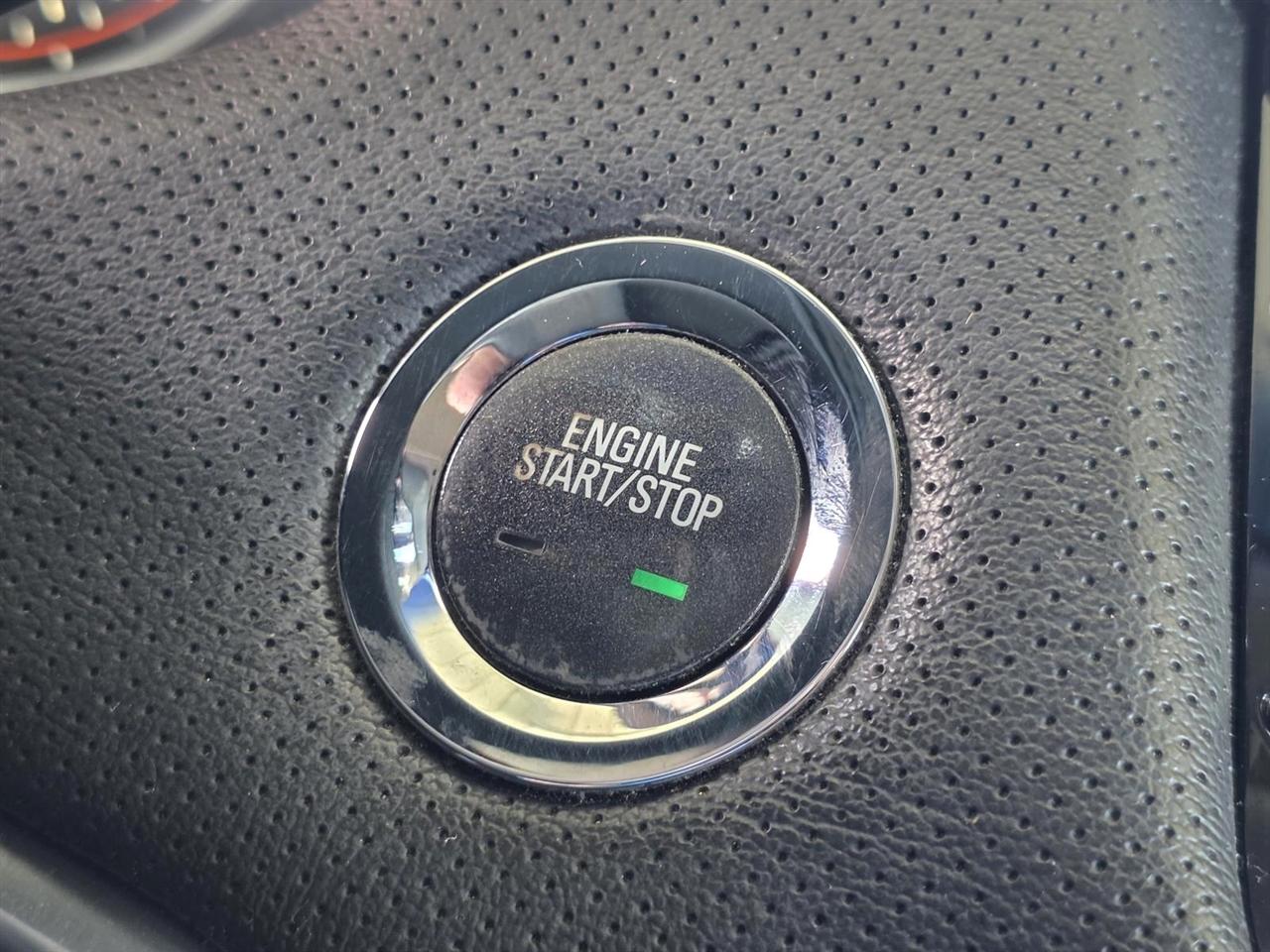 Cadillac XTS Premium 2013